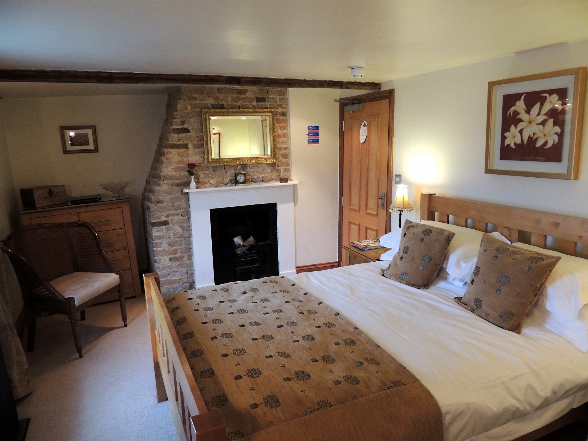 Willow Tree House Rye Bagian luar foto