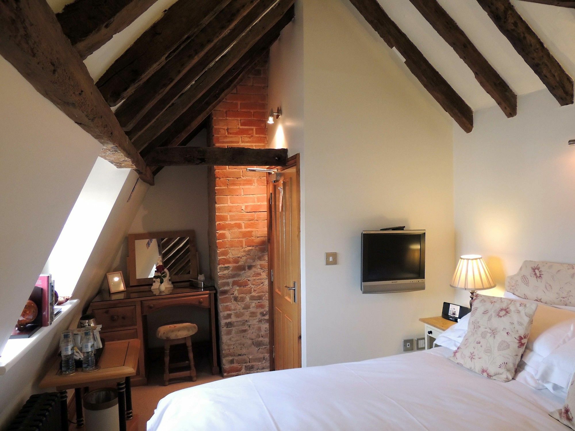 Willow Tree House Rye Bagian luar foto